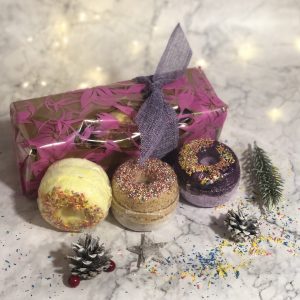 https://kyotobathbomb.com/wp-content/uploads/2023/09/donut-bath-bomb-gift-set-300x300.jpeg